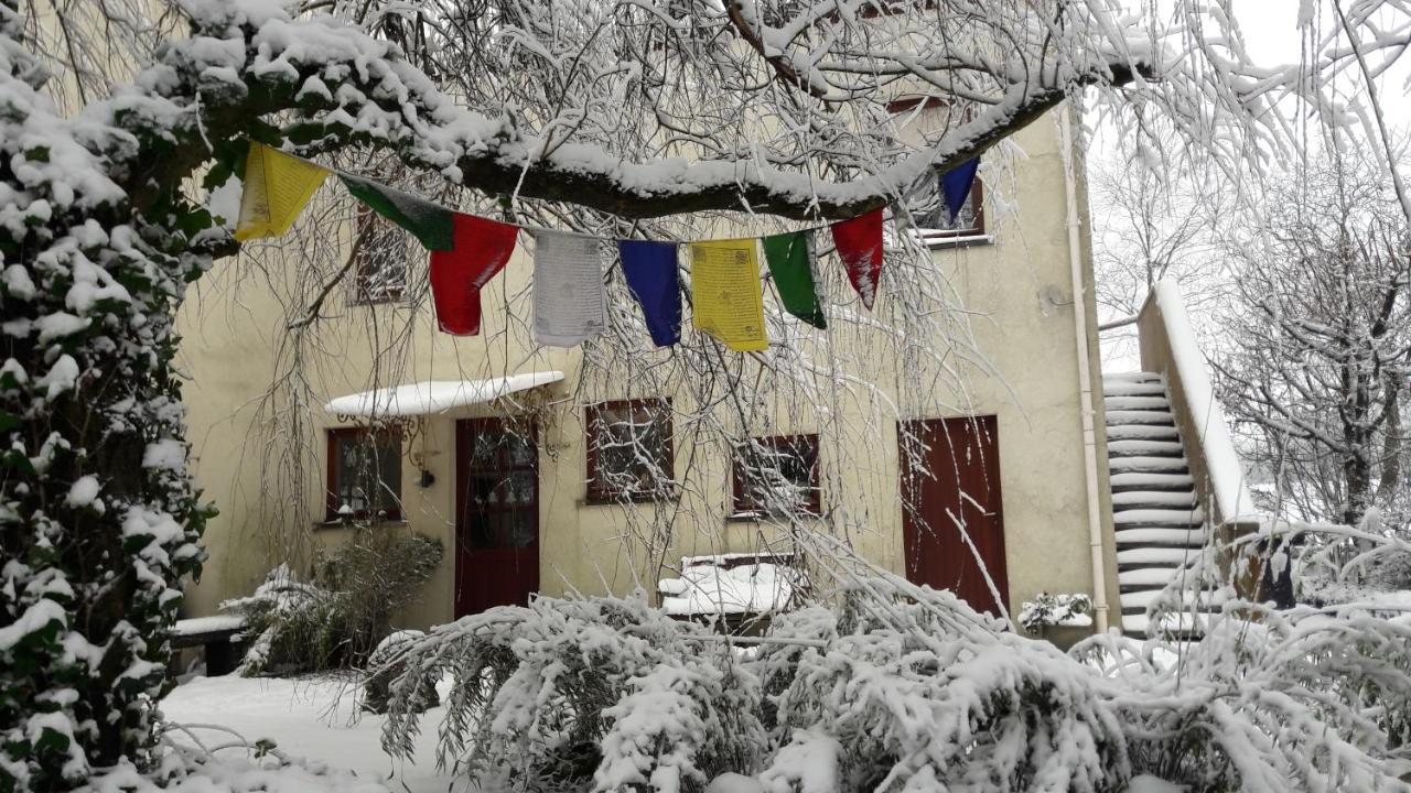 Gite Montrias Cerfontaine Dış mekan fotoğraf